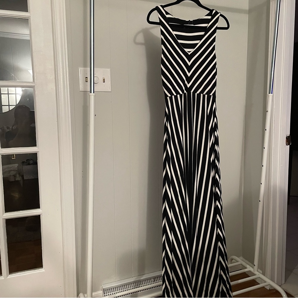 Athleta full length dress